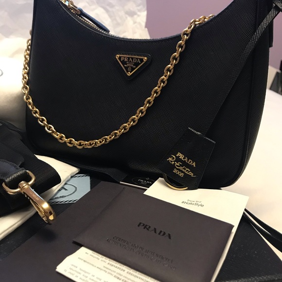 Prada Re-edition 2005 Saffiano Leather - Picture 4 of 7